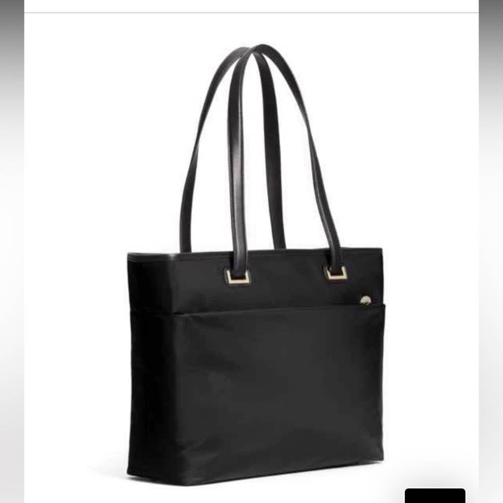Lo & Sons Seville Air Tote